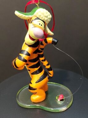 DISNEY TIGGER ORNAMENT